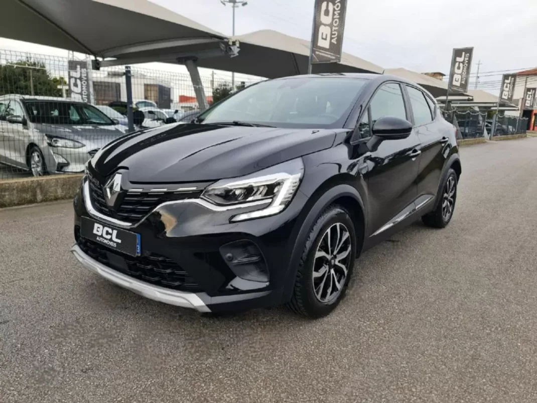 Renault Captur 2020 - 17990 EUR, 150000 km - AUTO.MOTO.pt - 150000km - foto 3 de 43