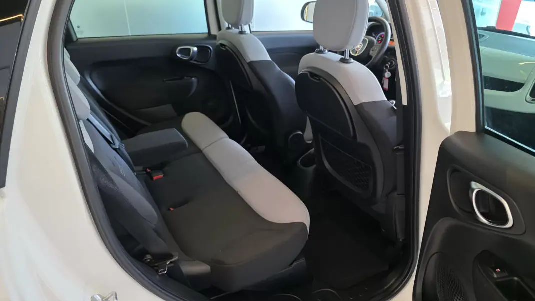 Fiat 500L 2013 - 7900 EUR, 153161 km - AUTO.MOTO.pt - 153161km - foto 49 de 55