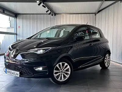 Renault Zoe 2020 - 16500 EUR, 105000 km - AUTO.MOTO.pt - 105000km - foto 13 de 34