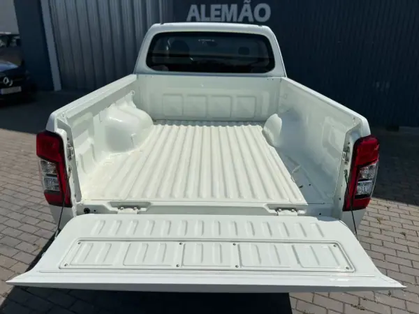 Mitsubishi L 200 King Cab 2022 - 32750 EUR, 86914 km - AUTO.MOTO.pt - 86914km - foto 16 de 16