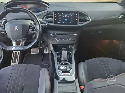 Peugeot 308 SW 2021 - 15990 EUR, 149000 km - AUTO.MOTO.pt - 149000km - foto 5 de 21