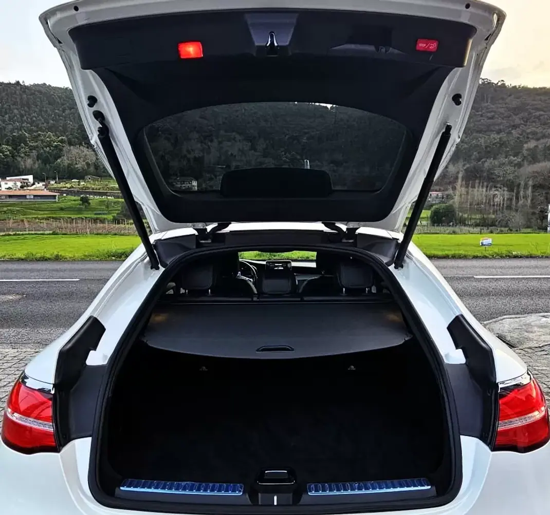 Mercedes-Benz GLC 220 2018 - 44500 EUR, 88000 km - AUTO.MOTO.pt - 88000km - foto 18 de 30