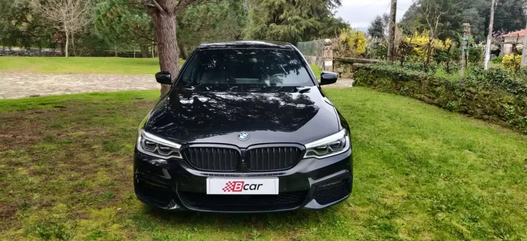 BMW 530e 2019 - 28499 EUR, 113000 km - AUTO.MOTO.pt - 113000km - foto 5 de 51