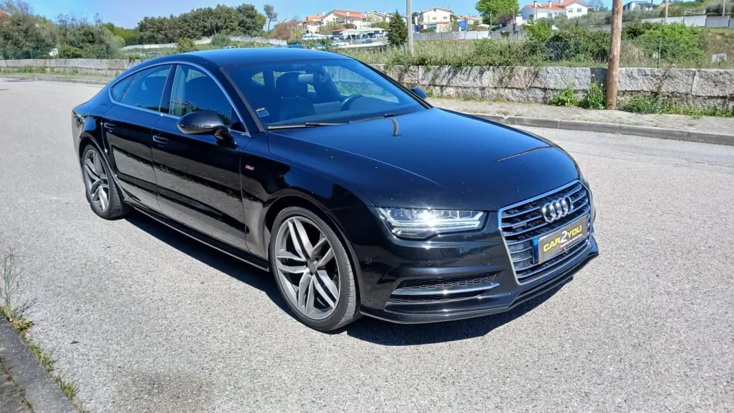 Audi A7 Sportback 2015 - 24500 EUR, 248000 km - AUTO.MOTO.pt - 248000km - foto 1 de 27