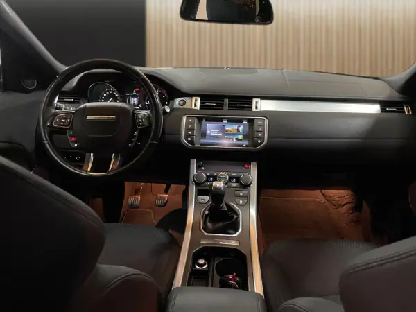 Land Rover Range Rover Evoque 2016 - 16450 EUR, 203321 km - 203321km - foto 7 de 20