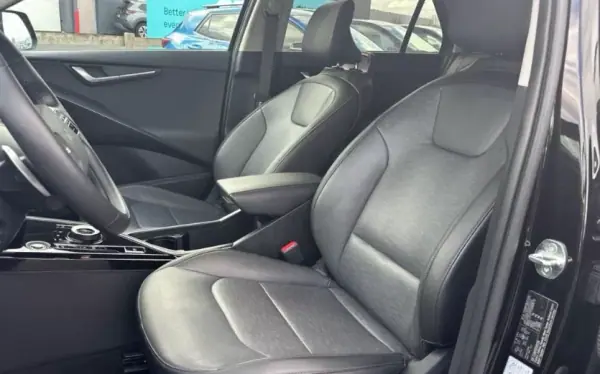 Kia e-Niro 2023 - 26500 EUR, 42000 km - AUTO.MOTO.pt - 42000km - foto 11 de 13
