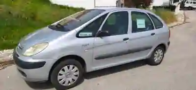 Citroën Xsara Picasso 2004 - 2550 EUR, 200650 km - AUTO.MOTO.pt - 200650km - foto 4 de 11