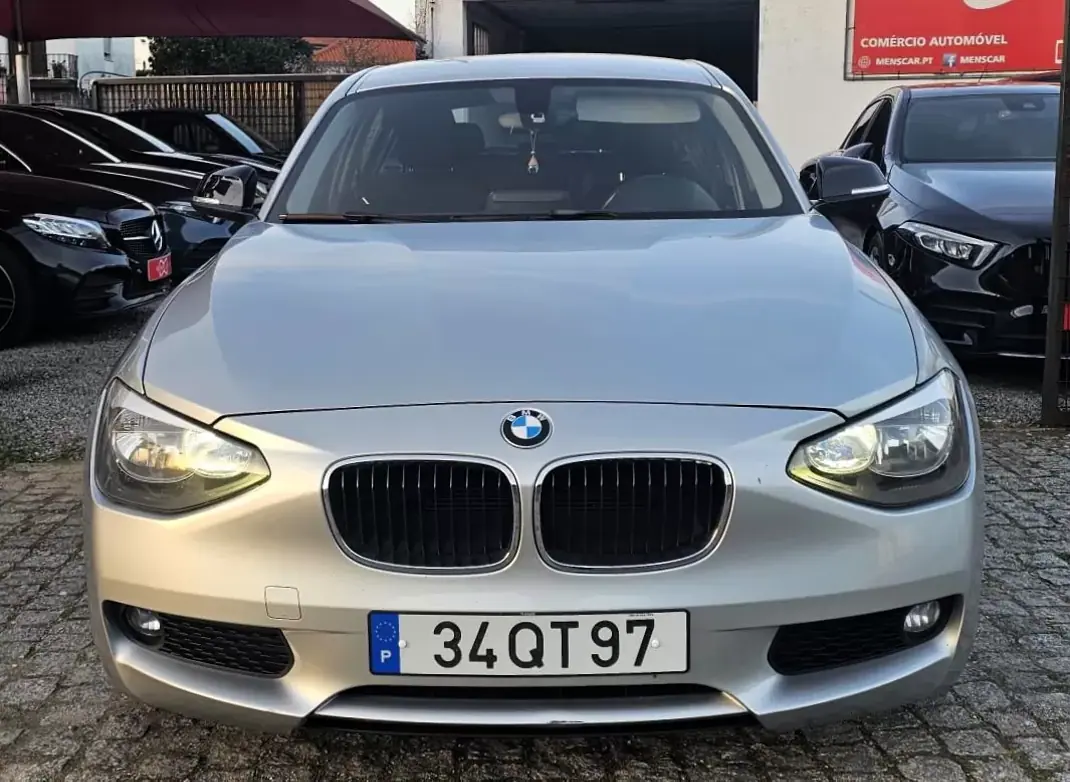 BMW 116 2012 - 10999 EUR, 280000 km - AUTO.MOTO.pt - 280000km - foto 14 de 24