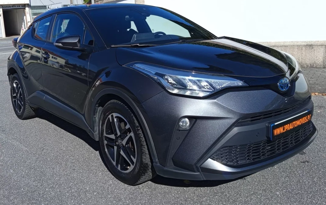 Toyota C-HR 2022 - 23900 EUR, 114479 km - AUTO.MOTO.pt - 114479km - foto 3 de 17