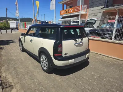 MINI Clubman 2010 - 7990 EUR, 154000 km - AUTO.MOTO.pt - 154000km - foto 6 de 11