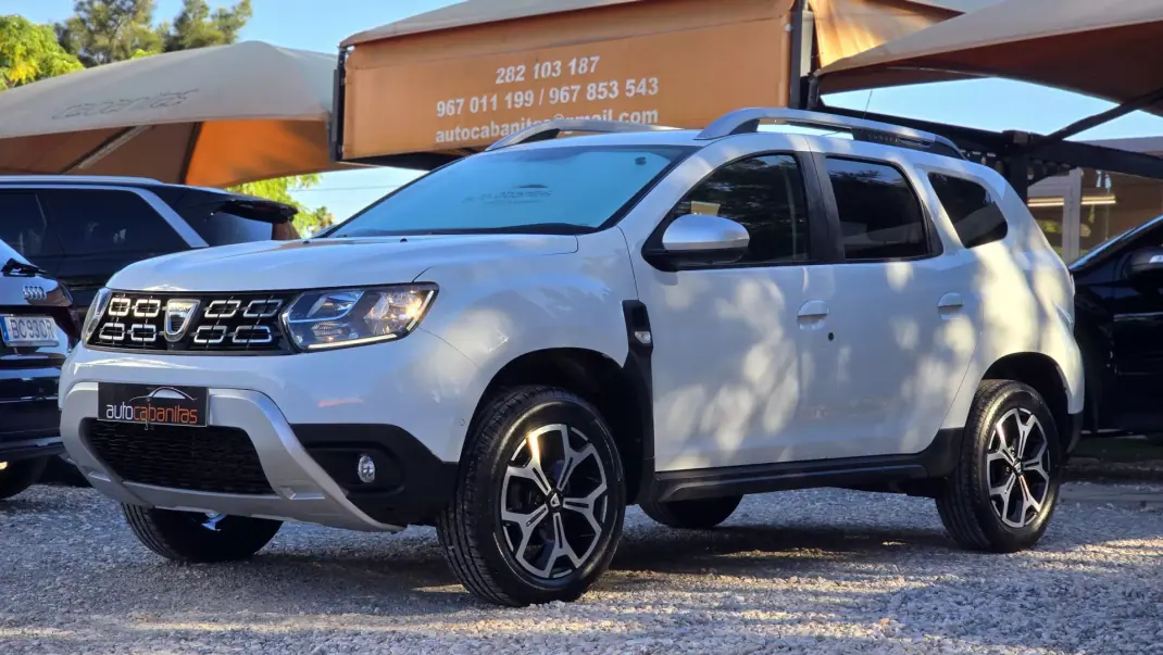Dacia Duster 2020 - 15750 EUR, 35355 km - 35355km - foto 4 de 22