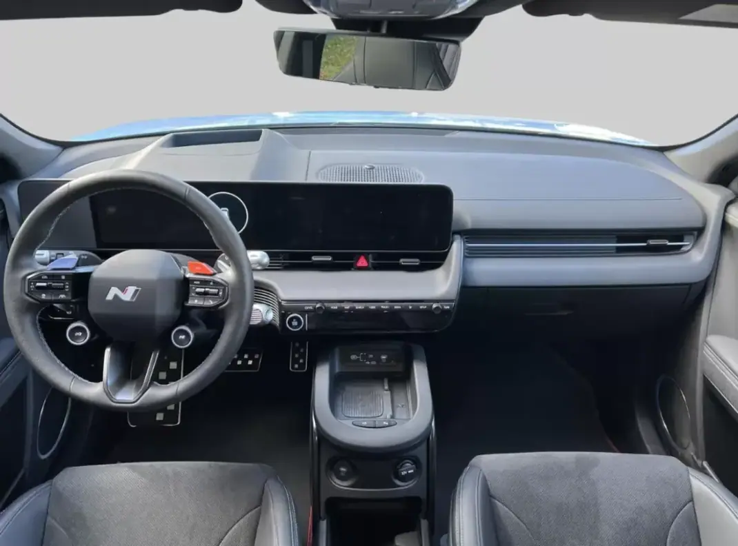 Hyundai Ioniq 5 N 2024 - 65000 EUR, 7000 km - AUTO.MOTO.pt - 7000km - foto 10 de 15