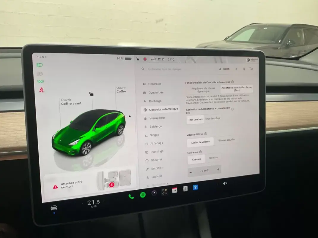 Tesla Model Y 2024 - 33990 EUR, 78253 km - 78253km - foto 14 de 17
