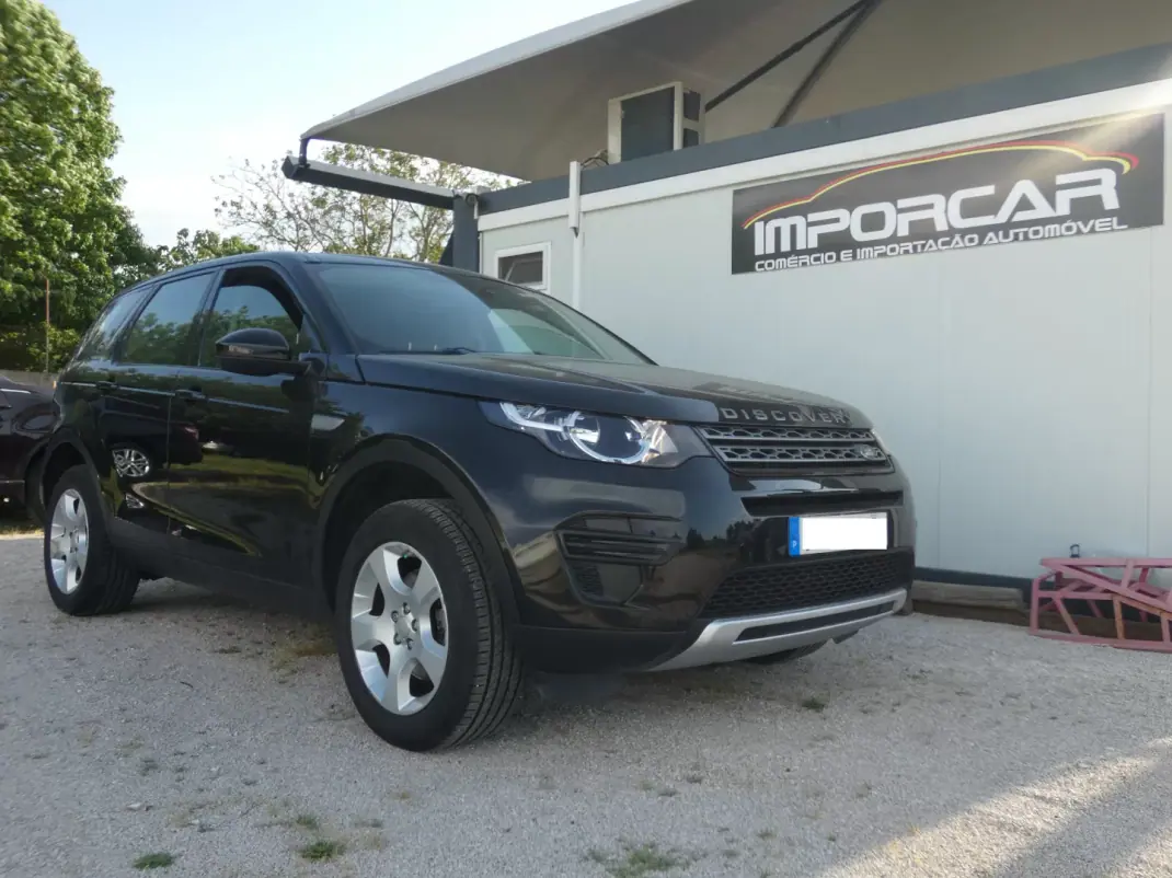 Land Rover Discovery Sport 2016 - 18750 EUR, 220000 km - AUTO.MOTO.pt - 220000km - foto 1 de 30