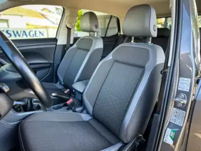 Volkswagen T-Cross 2019 - 15990 EUR, 140000 km - AUTO.MOTO.pt - 140000km - foto 7 de 12