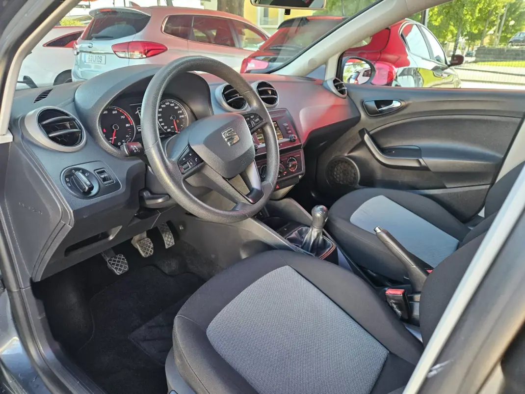 SEAT Ibiza 2016 - 9900 EUR, 122800 km - 122800km - foto 13 de 40