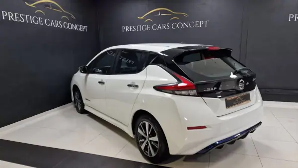 Nissan Leaf 2018 - 17950 EUR, 108446 km - AUTO.MOTO.pt - 108446km - foto 6 de 44