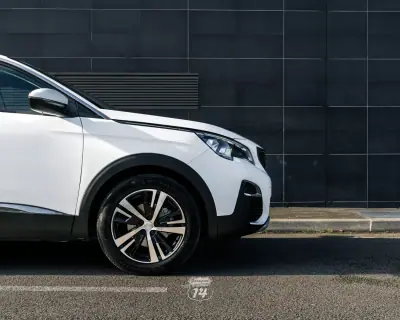 Peugeot 3008 2019 - 17990 EUR, 149900 km - AUTO.MOTO.pt - 149900km - foto 25 de 48