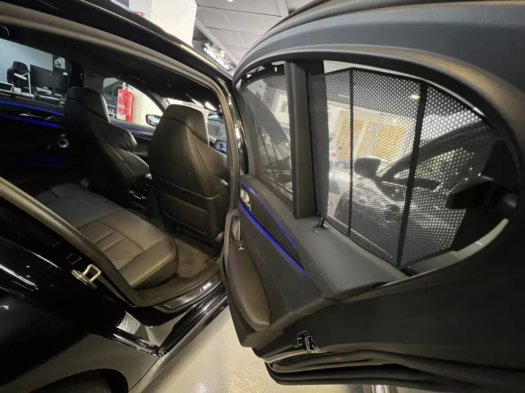 BMW M5 2019 - 87990 EUR, 80000 km - AUTO.MOTO.pt - 80000km - foto 19 de 59