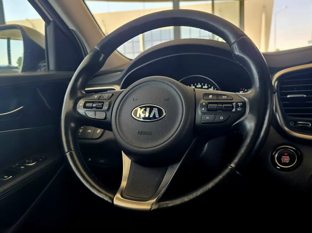 Kia Sorento 2017 - 17990 EUR, 151645 km - 151645km - foto 11 de 34