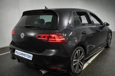 Volkswagen Golf 2016 - 17900 EUR, 146745 km - AUTO.MOTO.pt - 146745km - foto 2 de 8