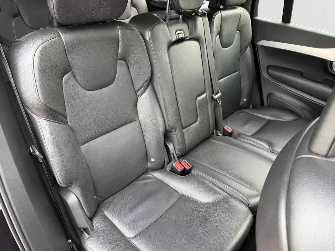 Volvo XC 90 2018 - 28990 EUR, 237257 km - 237257km - foto 5 de 16