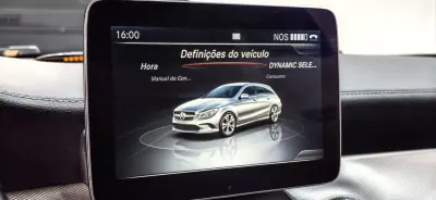 Mercedes-Benz CLA 220 2017 - 21990 EUR, 170144 km - AUTO.MOTO.pt - 170144km - foto 37 de 39