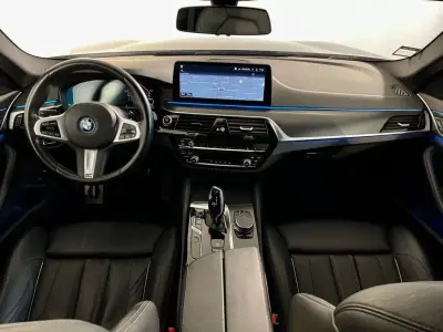 BMW 520 2022 - 32700 EUR, 89000 km - AUTO.MOTO.pt - 89000km - foto 2 de 41