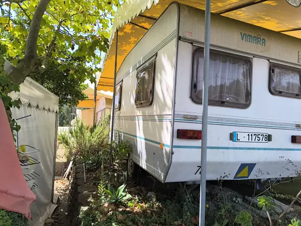 1993 - 8500 EUR, 0 km - AUTO.MOTO.pt - foto 13 de 43