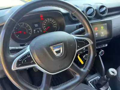 Dacia Duster 2021 - 16900 EUR, 163172 km - AUTO.MOTO.pt - 163172km - foto 10 de 23