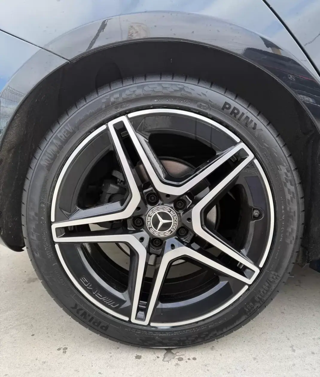 Mercedes-Benz A 180 2019 - 24950 EUR, 116000 km - AUTO.MOTO.pt - 116000km - foto 19 de 34