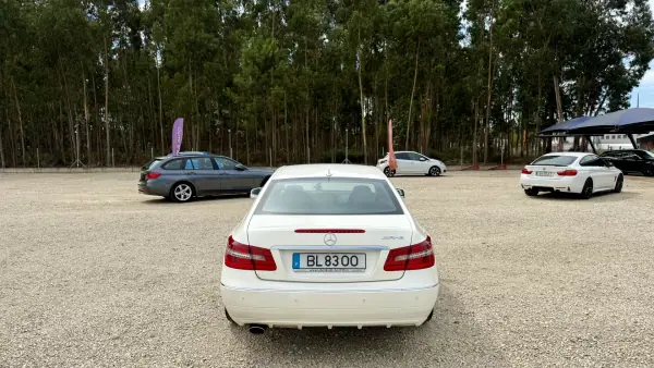 Mercedes-Benz E 250 2010 - 17000 EUR, 0 km - AUTO.MOTO.pt - foto 9 de 56