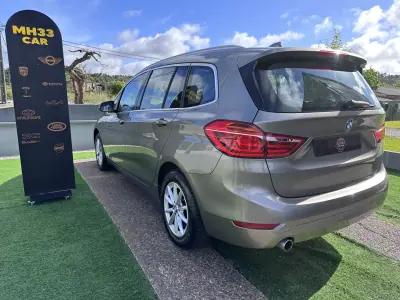 BMW 216 Gran Tourer 2015 - 14900 EUR, 180000 km - AUTO.MOTO.pt - 180000km - foto 11 de 77