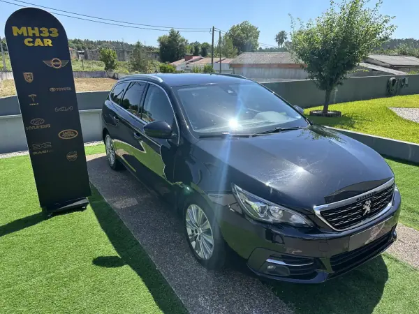 Peugeot 308 SW 2020 - 16000 EUR, 130000 km - AUTO.MOTO.pt - 130000km - foto 4 de 57