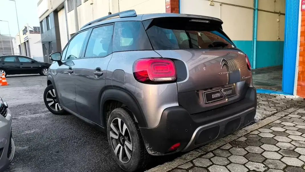 Citroën C3 Aircross 2018 - 10500 EUR, 102000 km - AUTO.MOTO.pt - 102000km - foto 4 de 19
