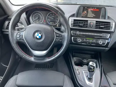BMW 116 2017 - 15900 EUR, 153200 km - AUTO.MOTO.pt - 153200km - foto 7 de 14