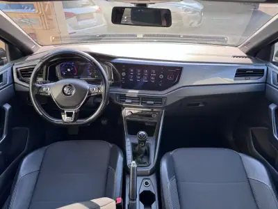 Volkswagen Polo 2018 - 14900 EUR, 186328 km - AUTO.MOTO.pt - 186328km - foto 21 de 32