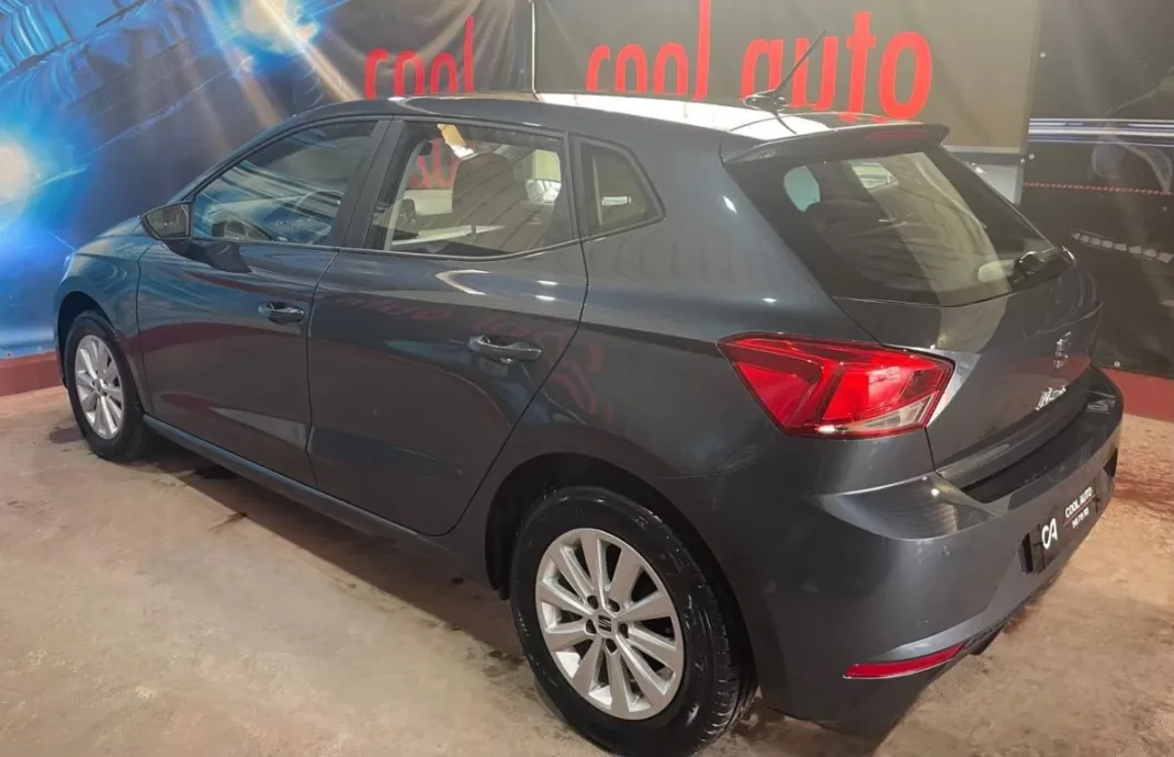 SEAT Ibiza 2024 - 17999 EUR, 1000 km - AUTO.MOTO.pt - 1000km - foto 15 de 40