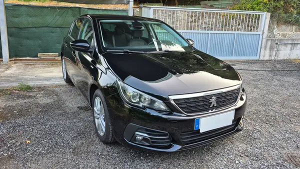 Peugeot 308 2020 - 10950 EUR, 202478 km - AUTO.MOTO.pt - 202478km - foto 3 de 15