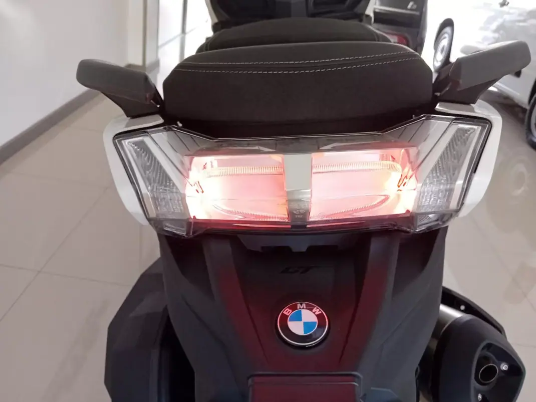 BMW C 400 GT 2024 - 7590 EUR, 100 km - AUTO.MOTO.pt - 100km - foto 8 de 11