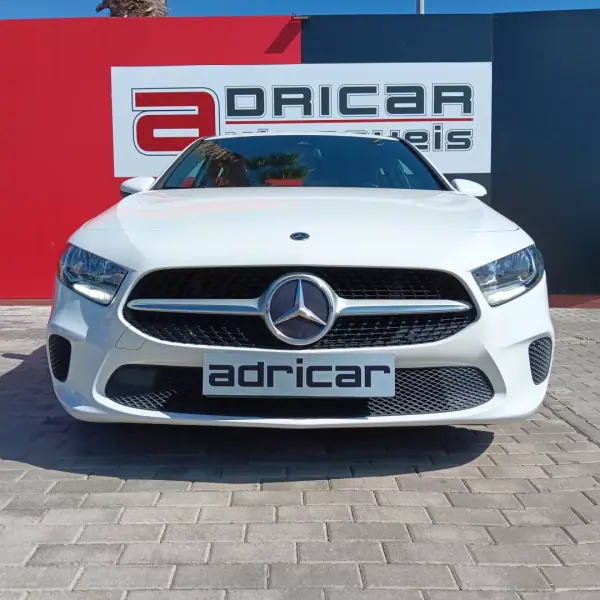 Mercedes-Benz A 180 2021 - 26500 EUR, 83875 km - AUTO.MOTO.pt - 83875km - foto 2 de 30