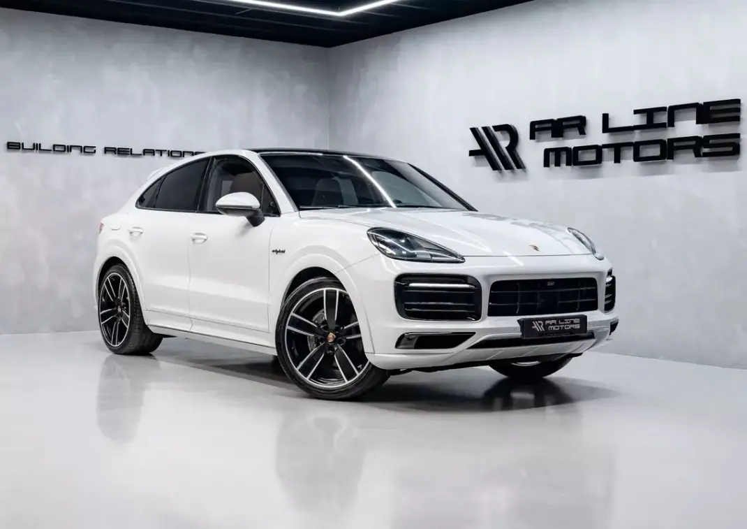 Porsche Cayenne Coupé 2022 - 84950 EUR, 71000 km - 71000km - foto 2 de 60