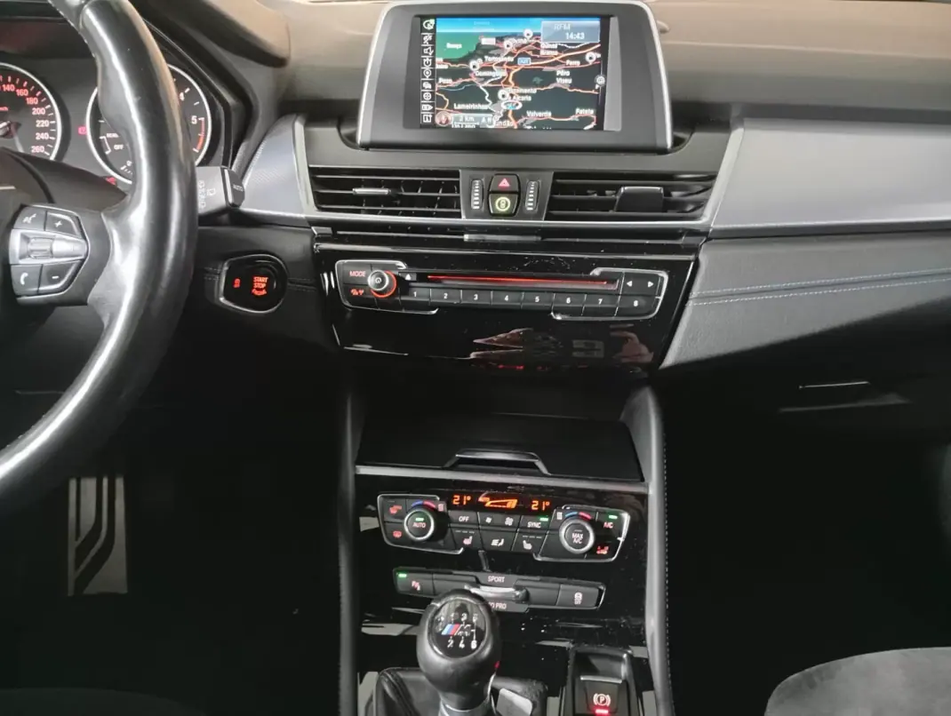 BMW 218 Active Tourer 2015 - 19950 EUR, 130068 km - AUTO.MOTO.pt - 130068km - foto 15 de 20