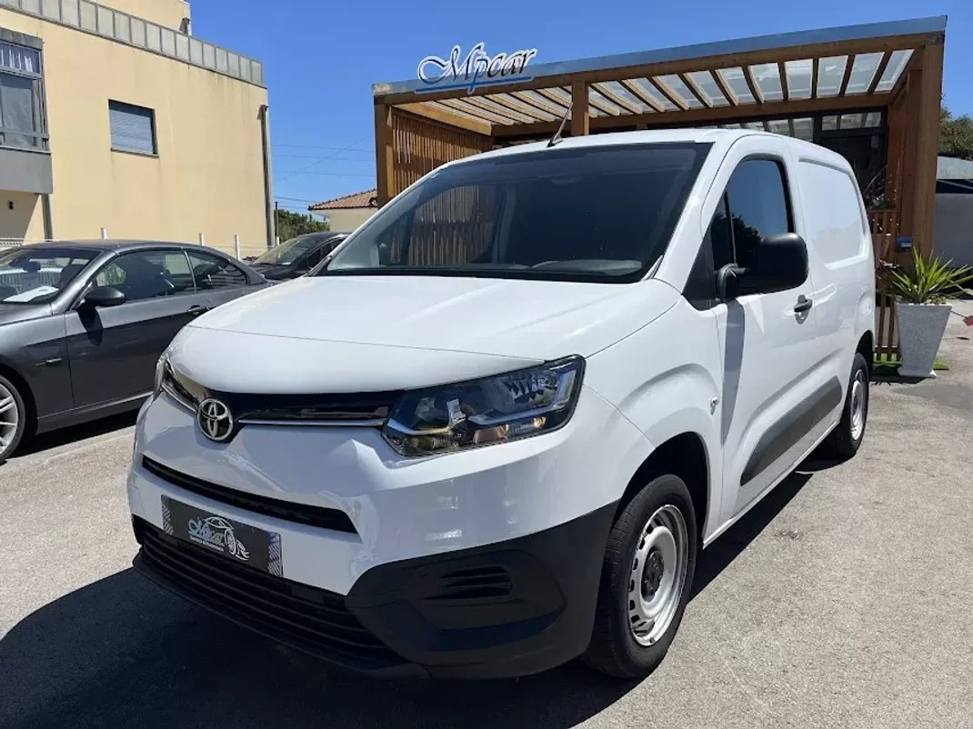 Toyota PROACE CITY 1.5D 100cv EXCLUIVE 2020 - 16450 EUR, 62000 km - AUTO.MOTO.pt - 62000km - foto 35 de 35
