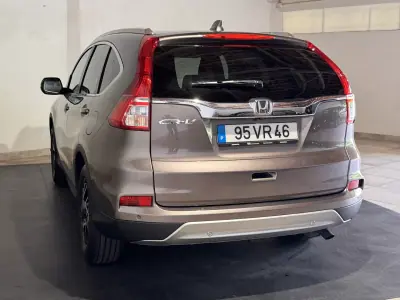 Honda CR-V 2018 - 19500 EUR, 112904 km - AUTO.MOTO.pt - 112904km - foto 8 de 31