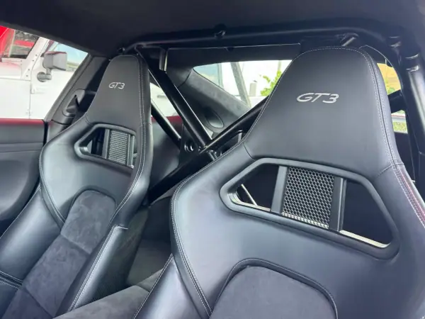 Porsche 911 2014 - 175000 EUR, 18000 km - AUTO.MOTO.pt - 18000km - foto 13 de 22