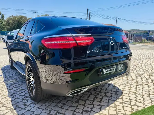 Mercedes-Benz GLC 250 2018 - 43900 EUR, 83000 km - AUTO.MOTO.pt - 83000km - foto 10 de 29