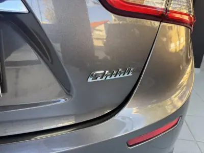 Maserati Ghibli 2014 - 31000 EUR, 226000 km - AUTO.MOTO.pt - 226000km - foto 19 de 47