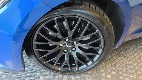 Ford Mustang 2017 - 44900 EUR, 29851 km - AUTO.MOTO.pt - 29851km - foto 34 de 58