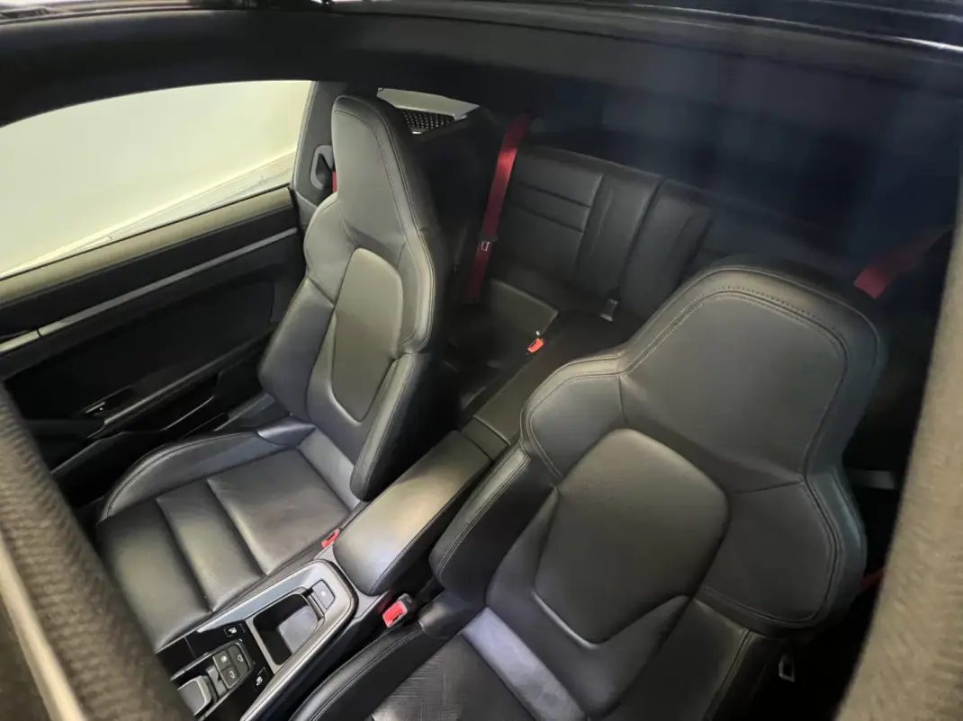 Porsche 992 2019 - 139990 EUR, 90000 km - AUTO.MOTO.pt - 90000km - foto 9 de 56